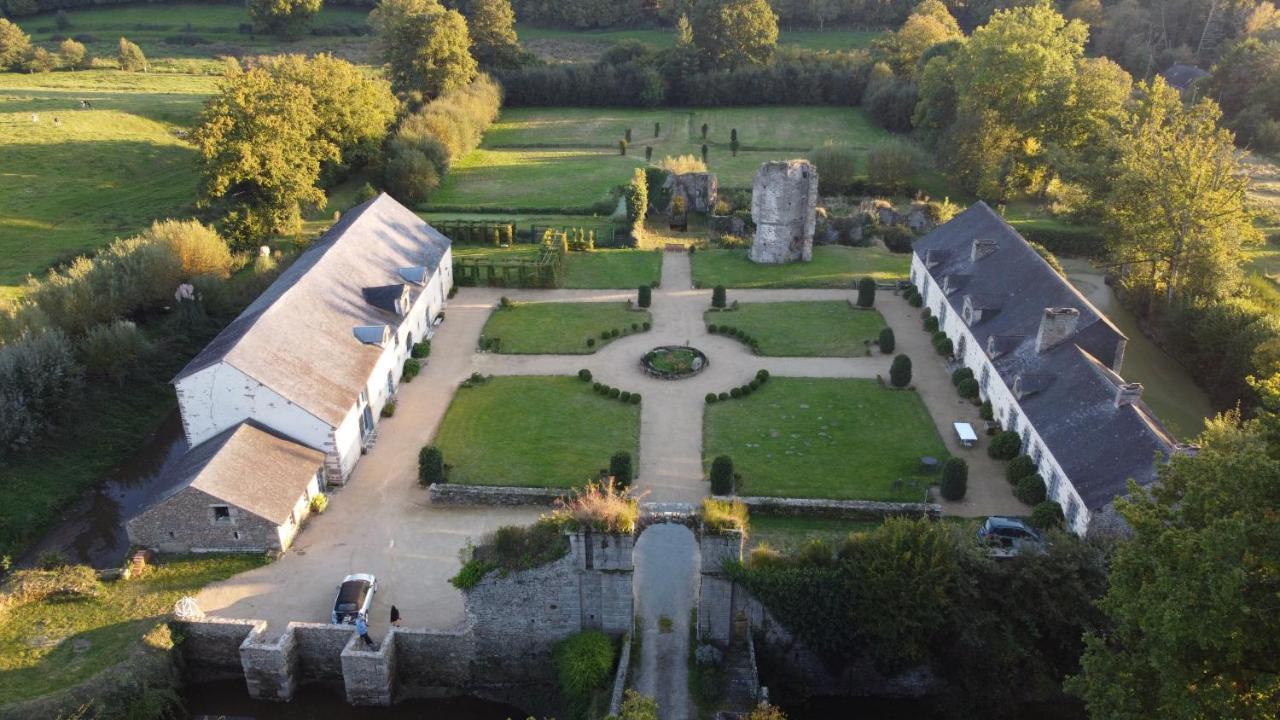 Chateau De La Chasse-Guerre Bed and Breakfast Hardanges Buitenkant foto