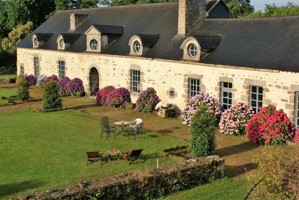Chateau De La Chasse-Guerre Bed and Breakfast Hardanges Buitenkant foto