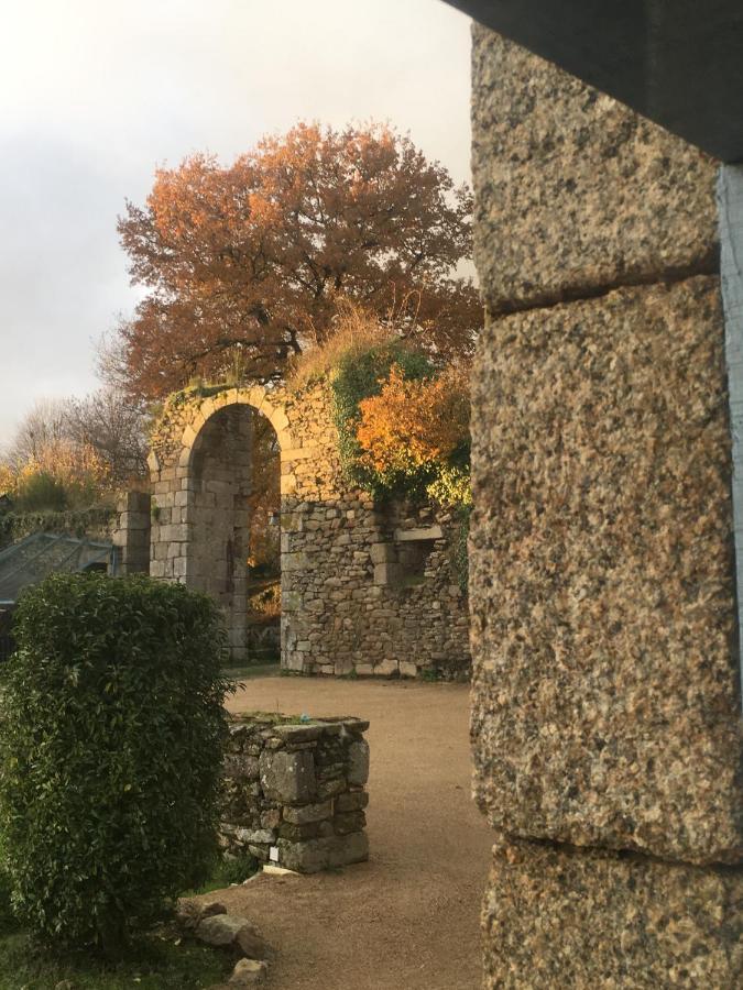 Chateau De La Chasse-Guerre Bed and Breakfast Hardanges Buitenkant foto